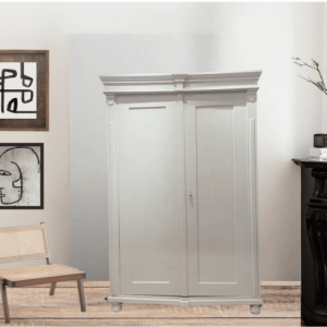 Authentieke brocante oud-grenen kast