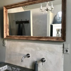 GROTE HOUTEN SPIEGEL